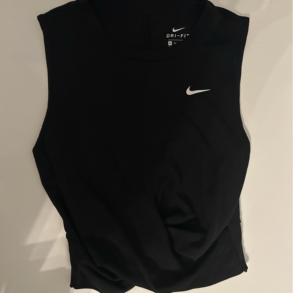 Nike crop tank dri-fit XS